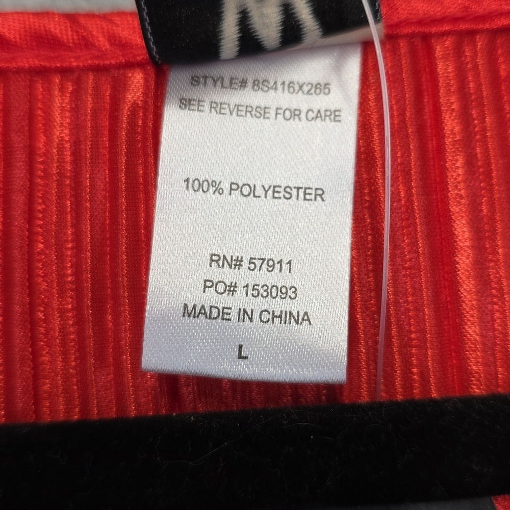 Wrapper NWT Red Pleated Dress - Picture 8 of 9